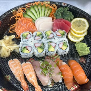 寿司与刺身普通拼盘 (Sushi & Sashimi Regular)